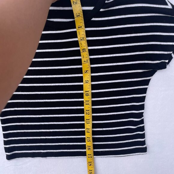 Zara Black and White Striped Crop Top Baby Tee Size M Emo Grunge Alt Goth - Picture 5 of 5